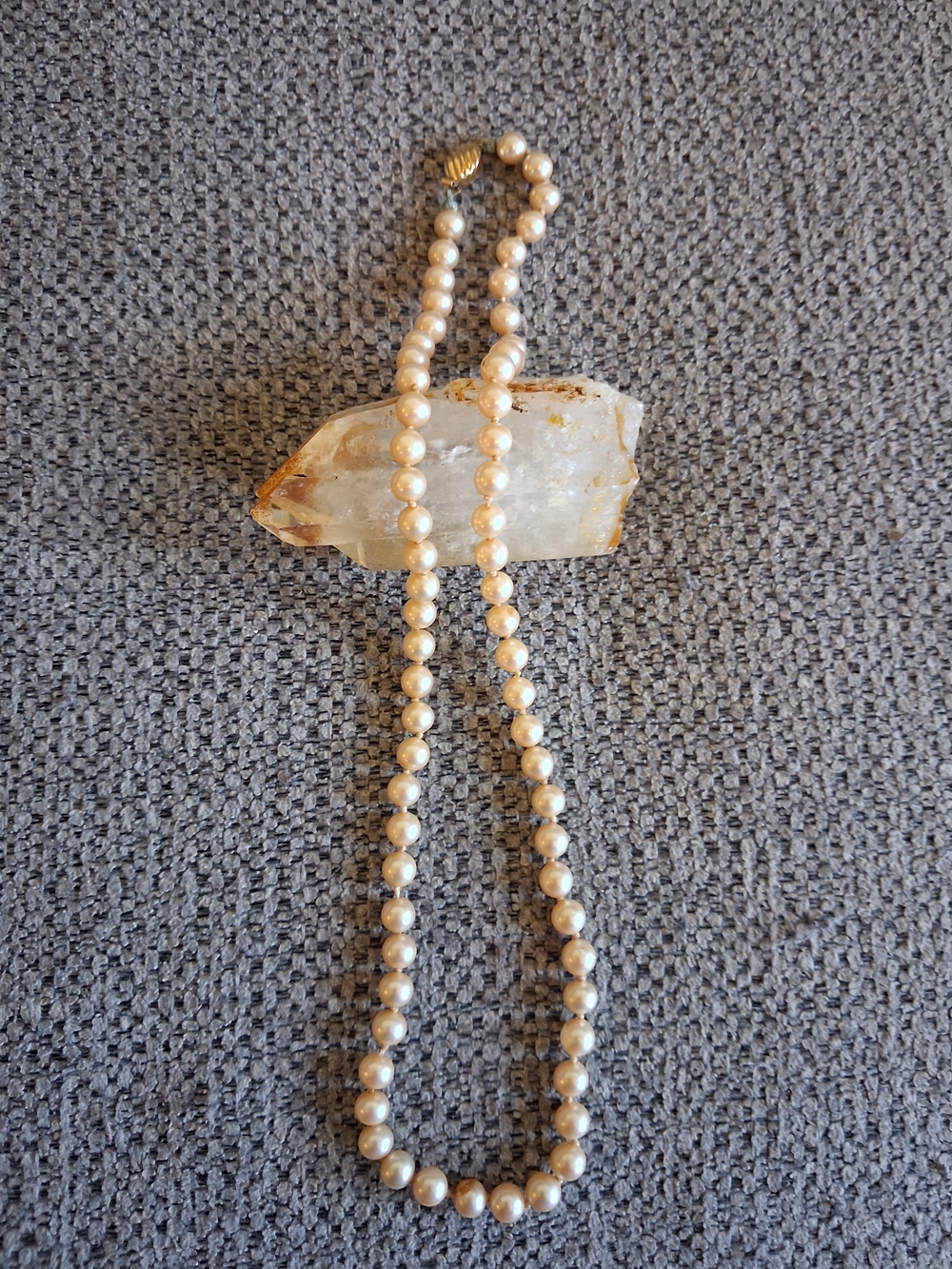 Classic Ivory Pearl Strand Necklace - Unbranded